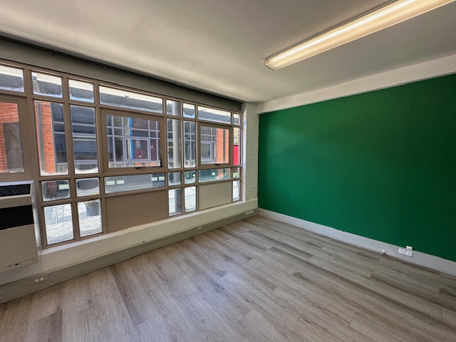 To Let Commercial Property for Rent in Observatory Western Cape